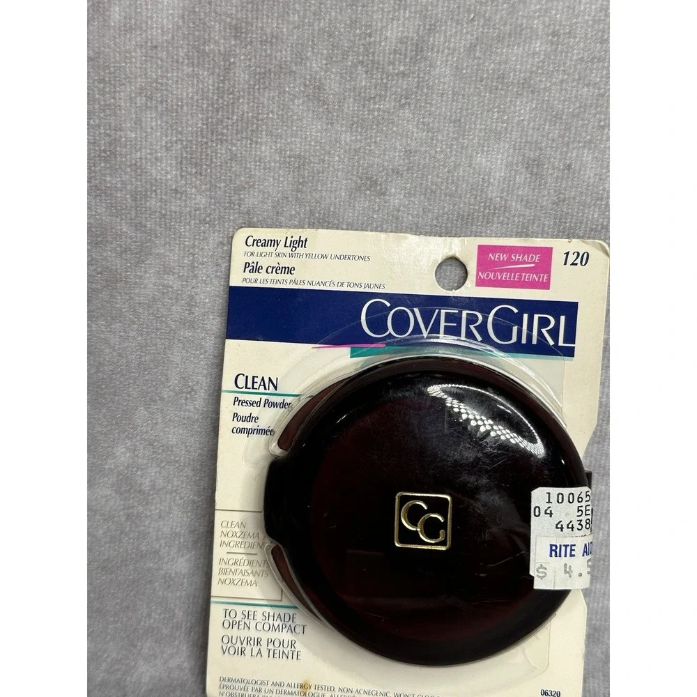 Vintage Cover Girl Clean Pressed Powder‎ Creamy Light #120 NIP New